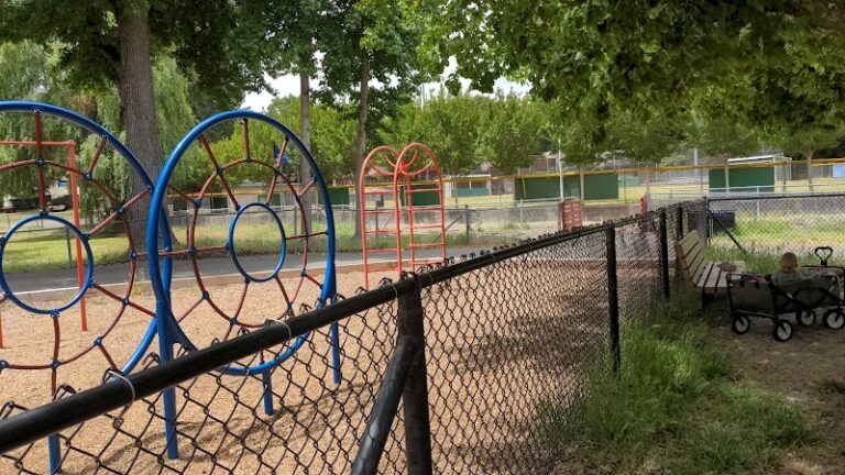 Ives Park